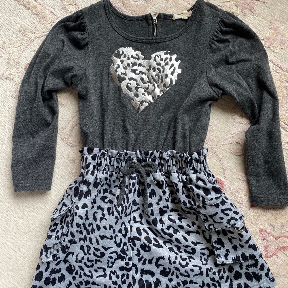 Girls' Charcoal Gray Heart & Leopard Print Casual Dress
